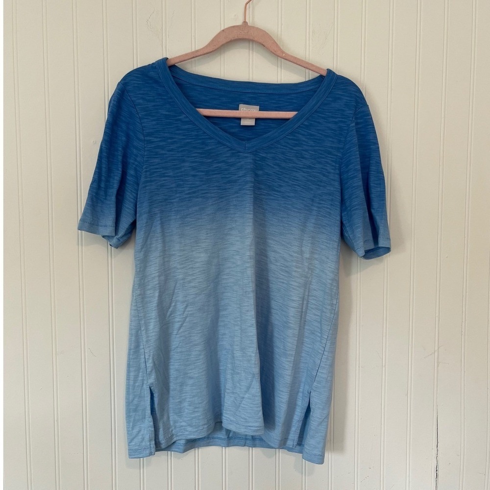 Chicos Top Womens Small Blue Ombre V-Neck Slub Knit Tee Short Sleeve Side Vent